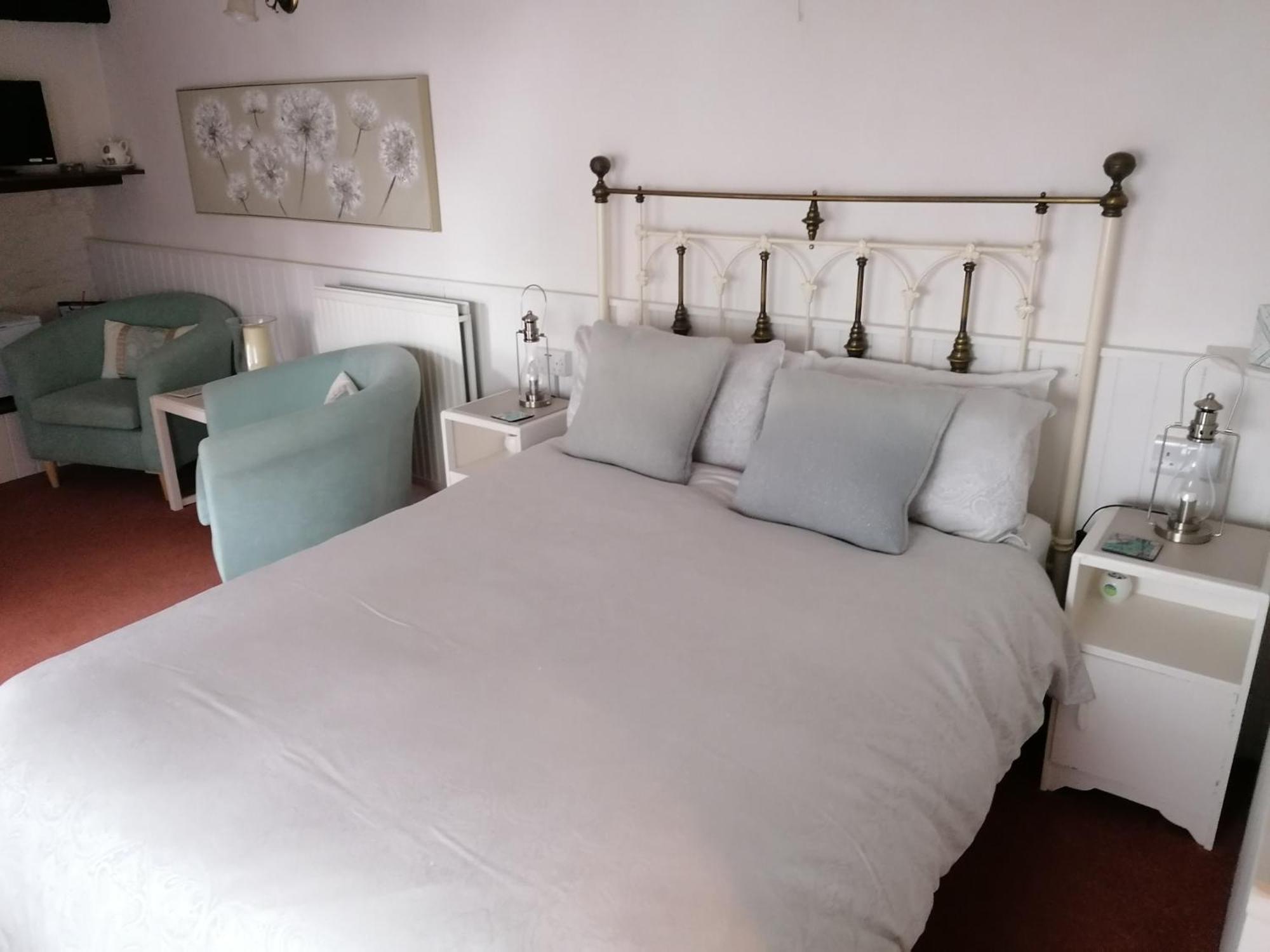 Steps Farmhouse B&B Minehead Room photo
